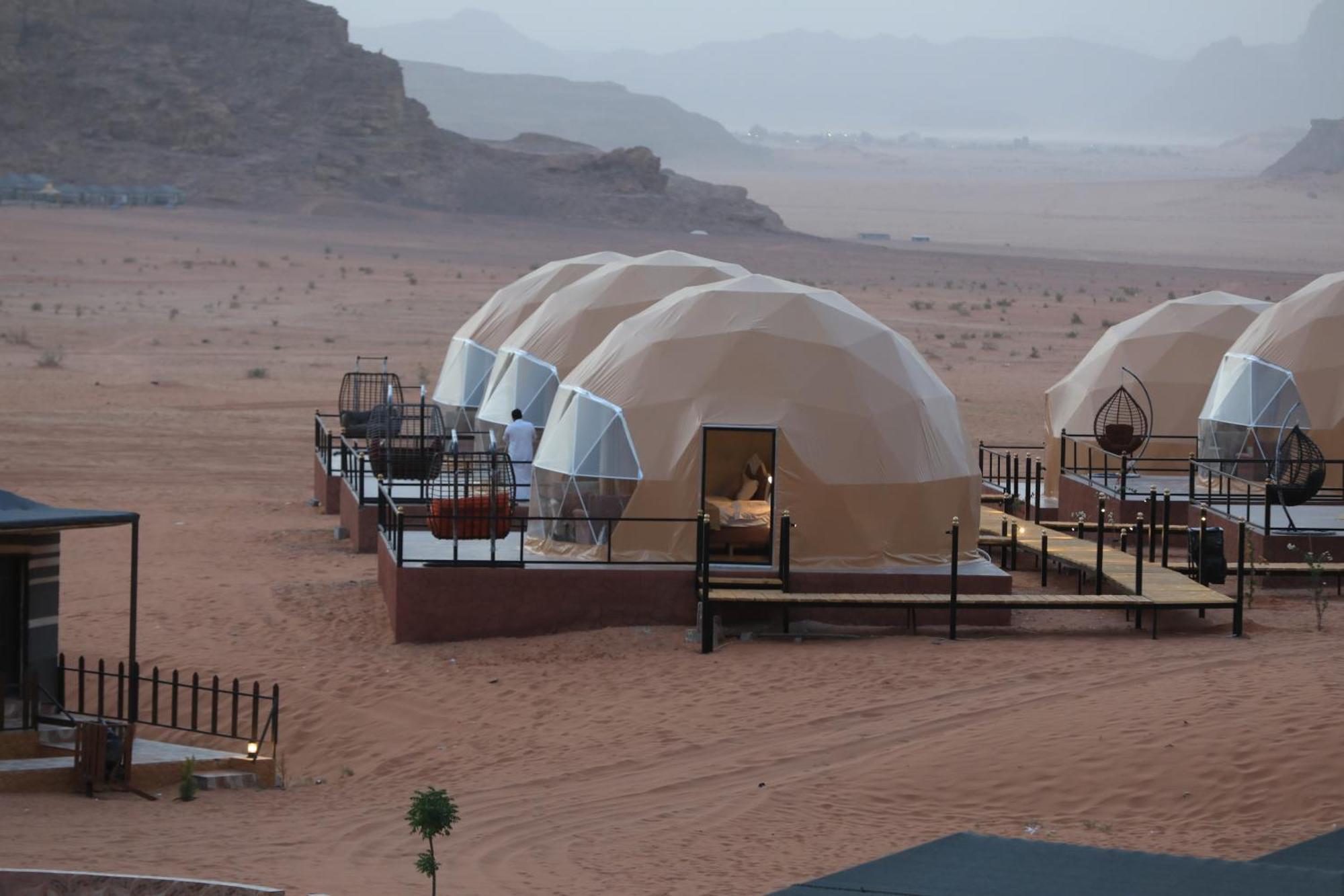 Panorama Wadi Rum Hotel Exterior foto