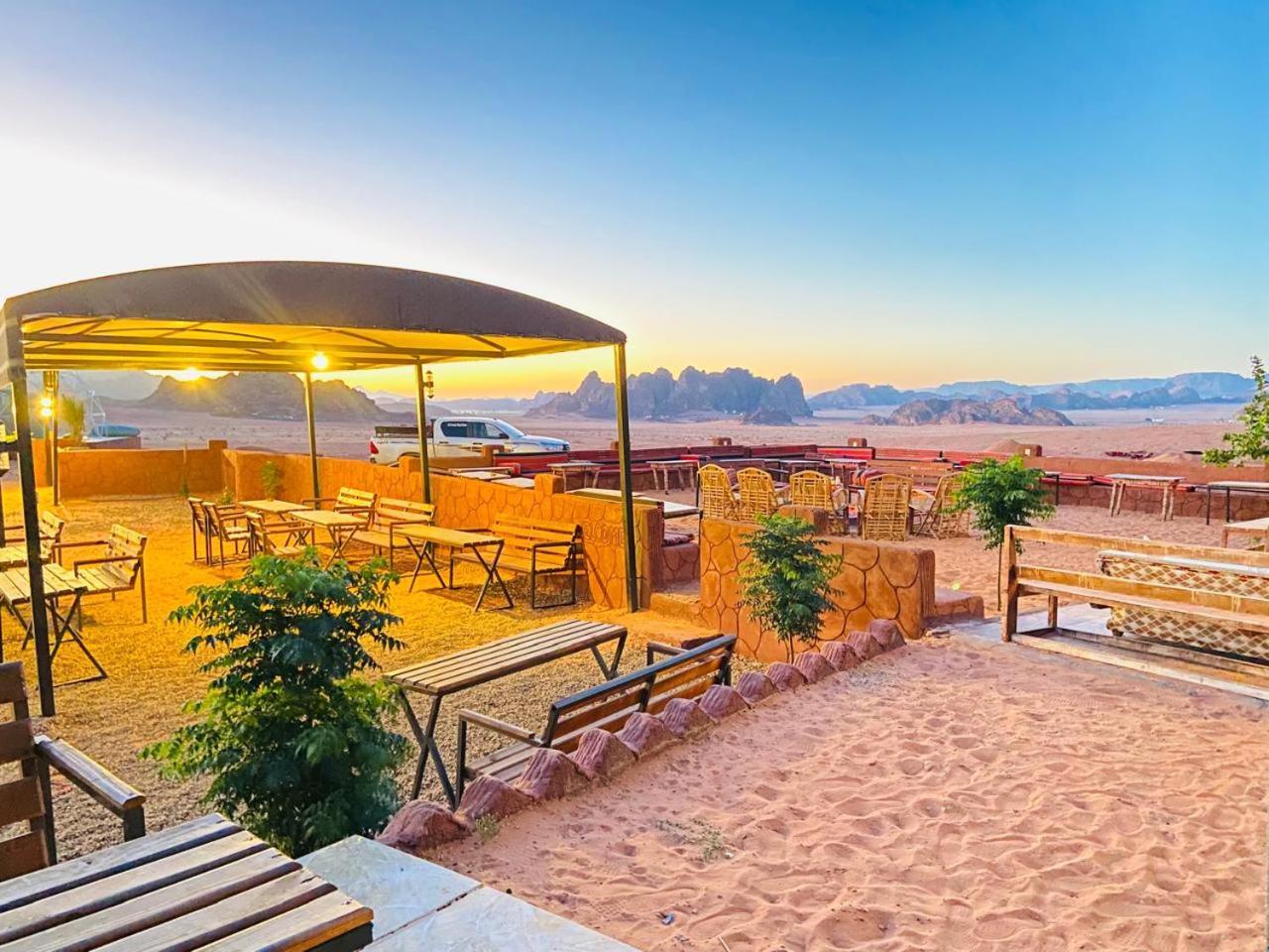 Panorama Wadi Rum Hotel Exterior foto